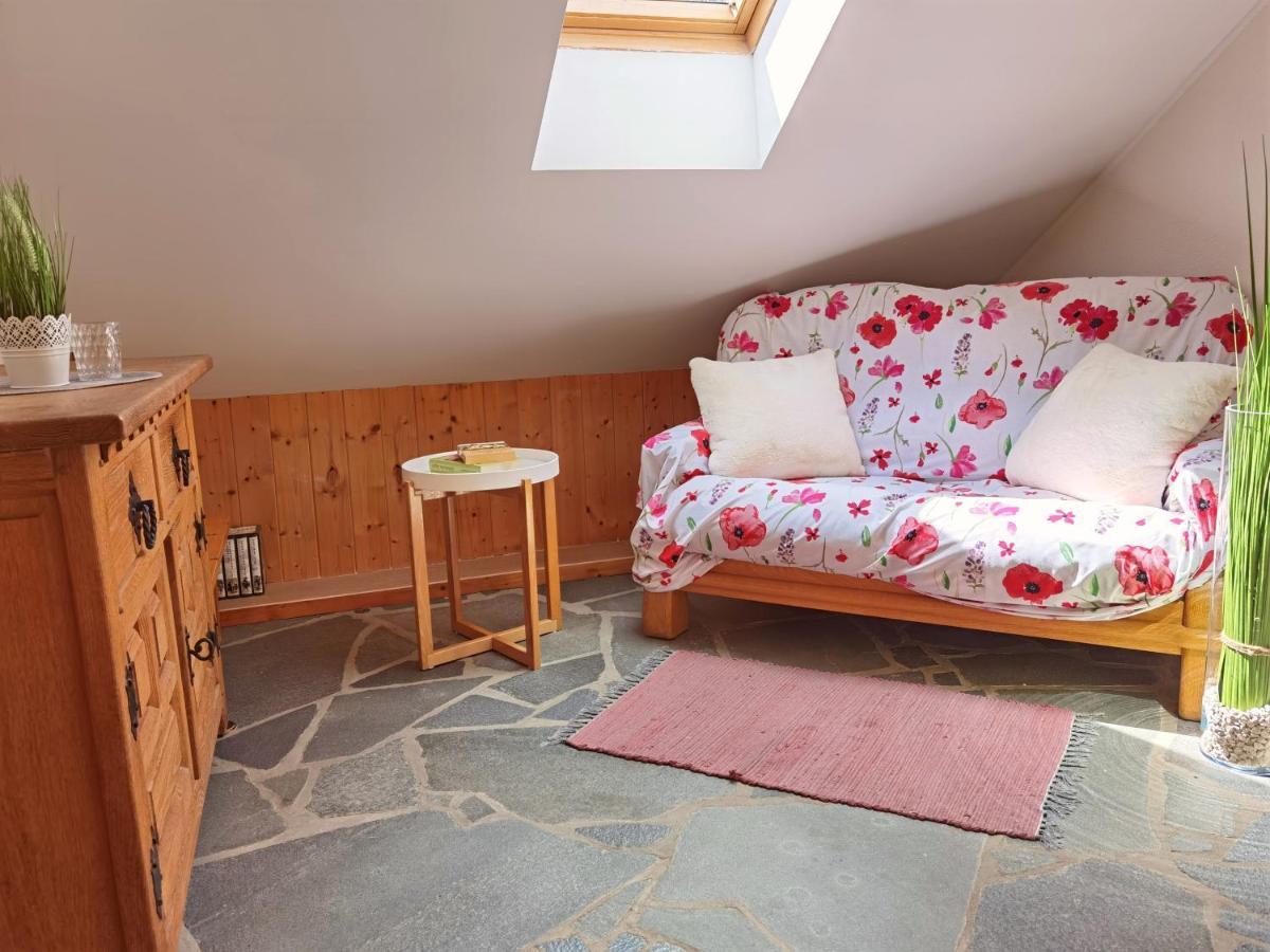 זימראת' Ferienhaus Eifelrose מראה חיצוני תמונה